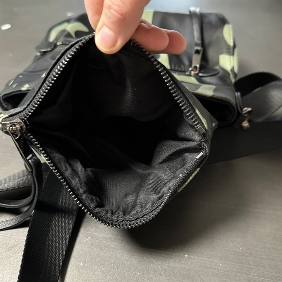 Urban Expressions Nylon Convertible Foldover Crossbody Bag Camouflage Travel - Picture 14 of 14